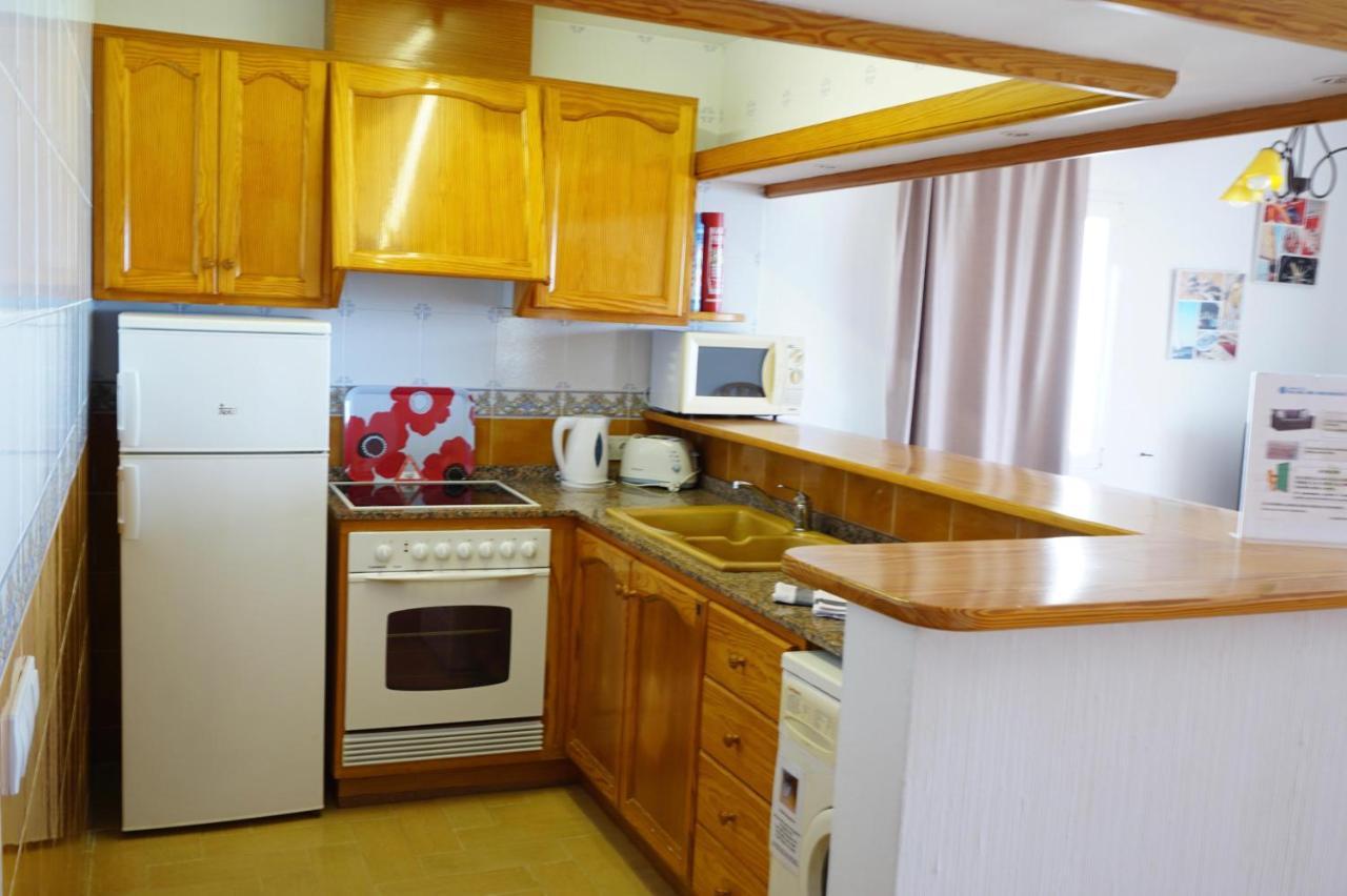 Apartamentos Punta Prima Beach Kültér fotó