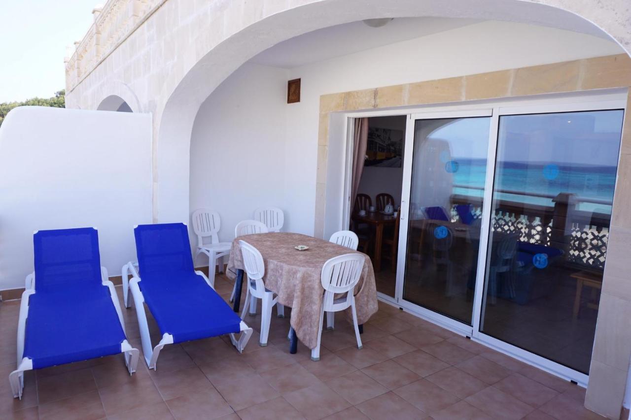 Apartamentos Punta Prima Beach Kültér fotó