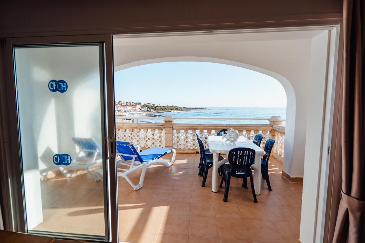 Apartamentos Punta Prima Beach Kültér fotó