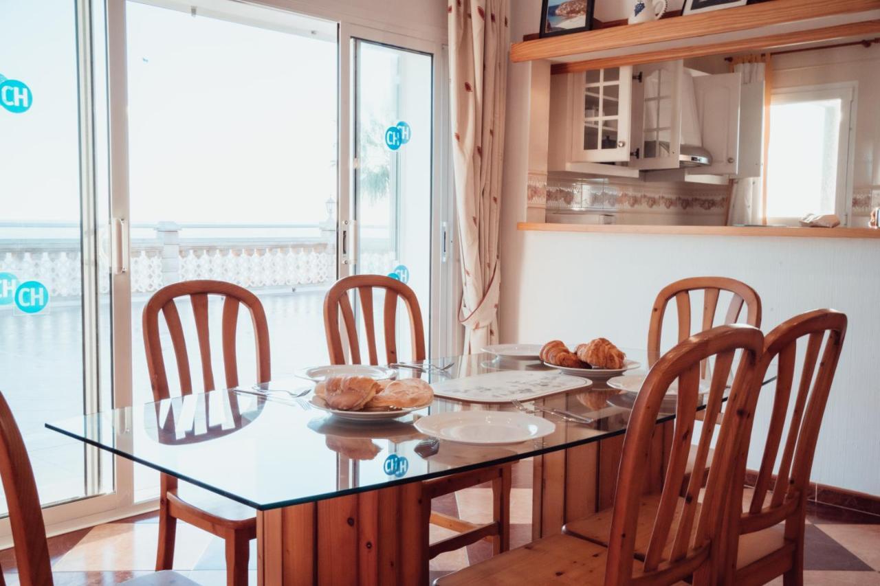 Apartamentos Punta Prima Beach Kültér fotó