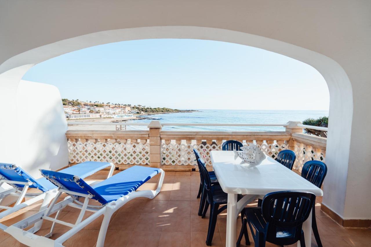 Apartamentos Punta Prima Beach Kültér fotó