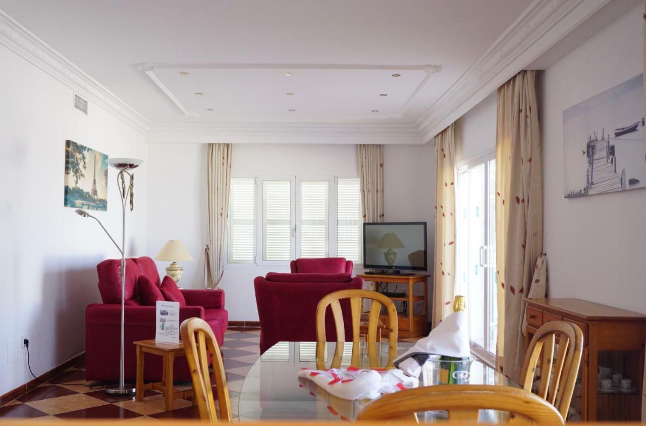 Apartamentos Punta Prima Beach Kültér fotó